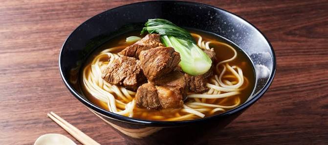 Beef noodle soup